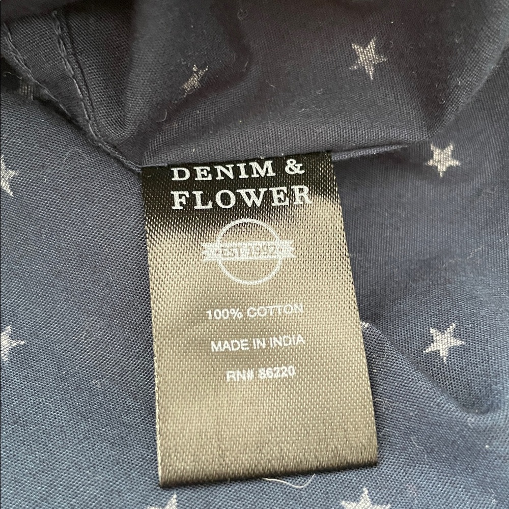 Denim & Flower Freedom Navy and White Stars Short Sleeve ButtonShirt Size‎ XL - Picture 7 of 8